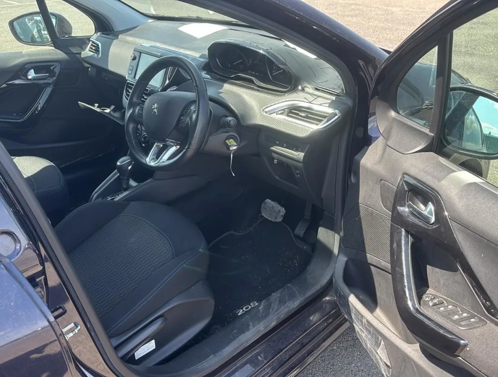 PEUGEOT 208 ALLURE - PRG Motors Ltd