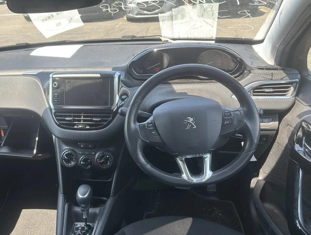 PEUGEOT 208 ALLURE - PRG Motors Ltd