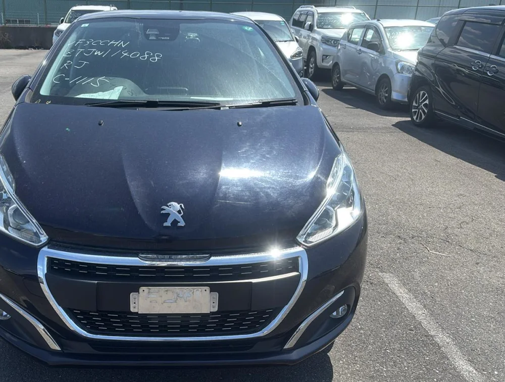 PEUGEOT 208 ALLURE - PRG Motors Ltd