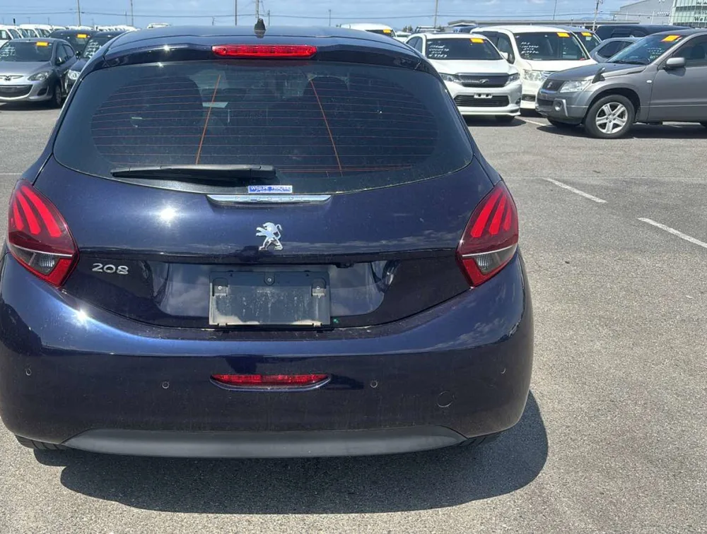 PEUGEOT 208 ALLURE - PRG Motors Ltd