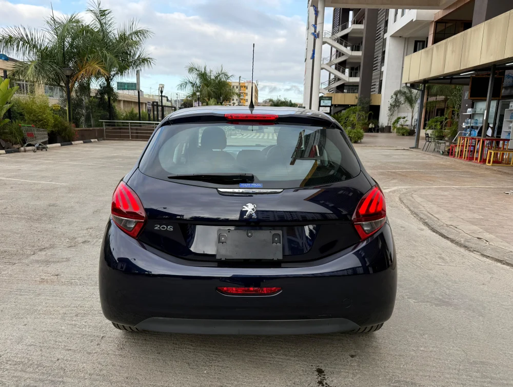 PEUGEOT 208 ALLURE - PRG Motors Ltd