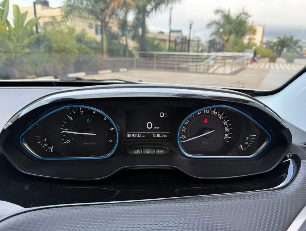 PEUGEOT 2008 CROSSCITY - PRG Motors Ltd