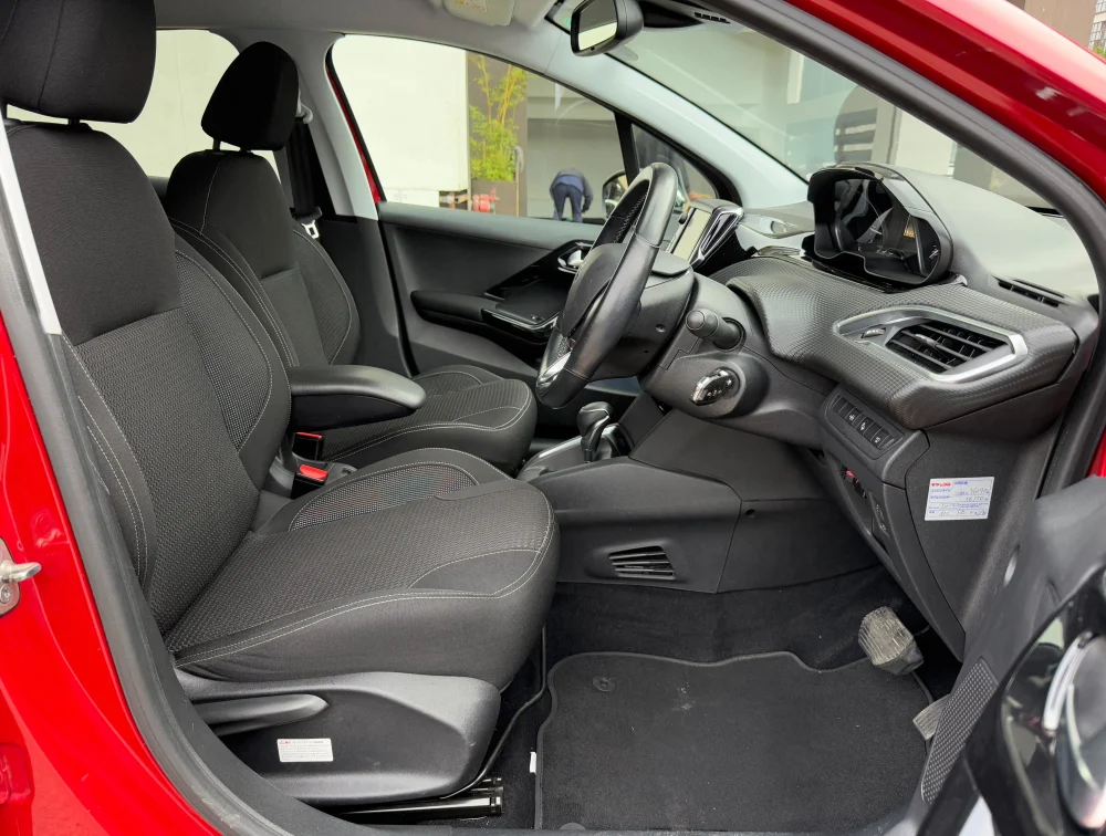 PEUGEOT 208 TECH EDITION - PRG Motors Ltd