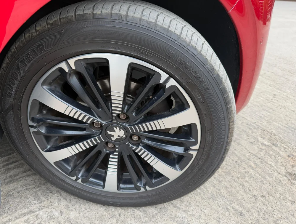 PEUGEOT 208 TECH EDITION - PRG Motors Ltd