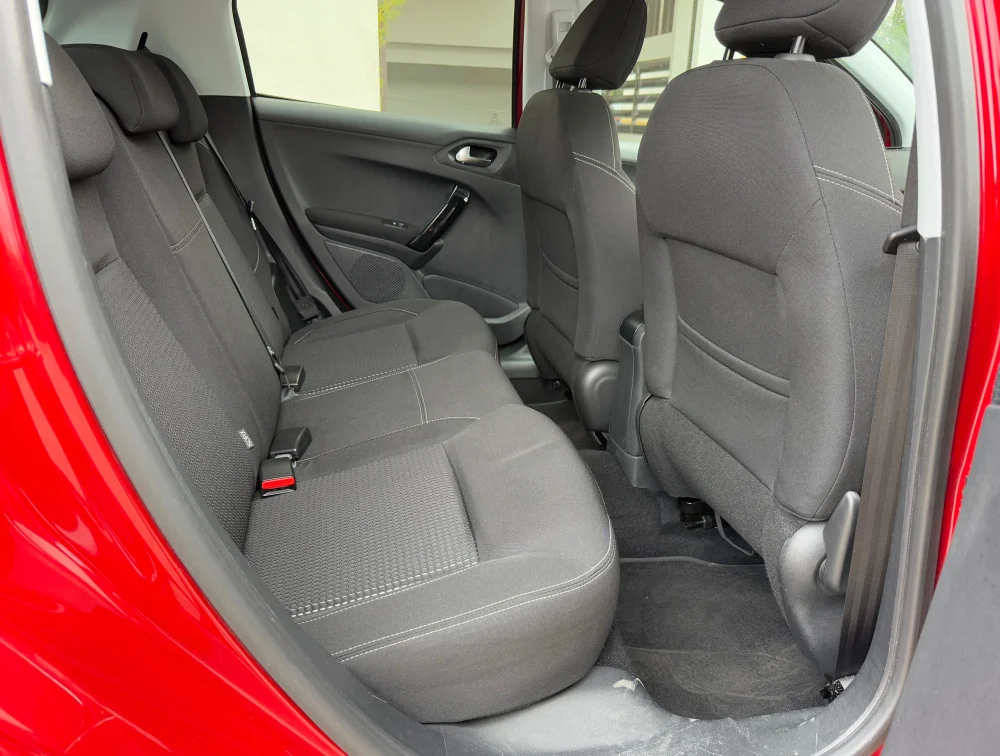 PEUGEOT 208 TECH EDITION - PRG Motors Ltd