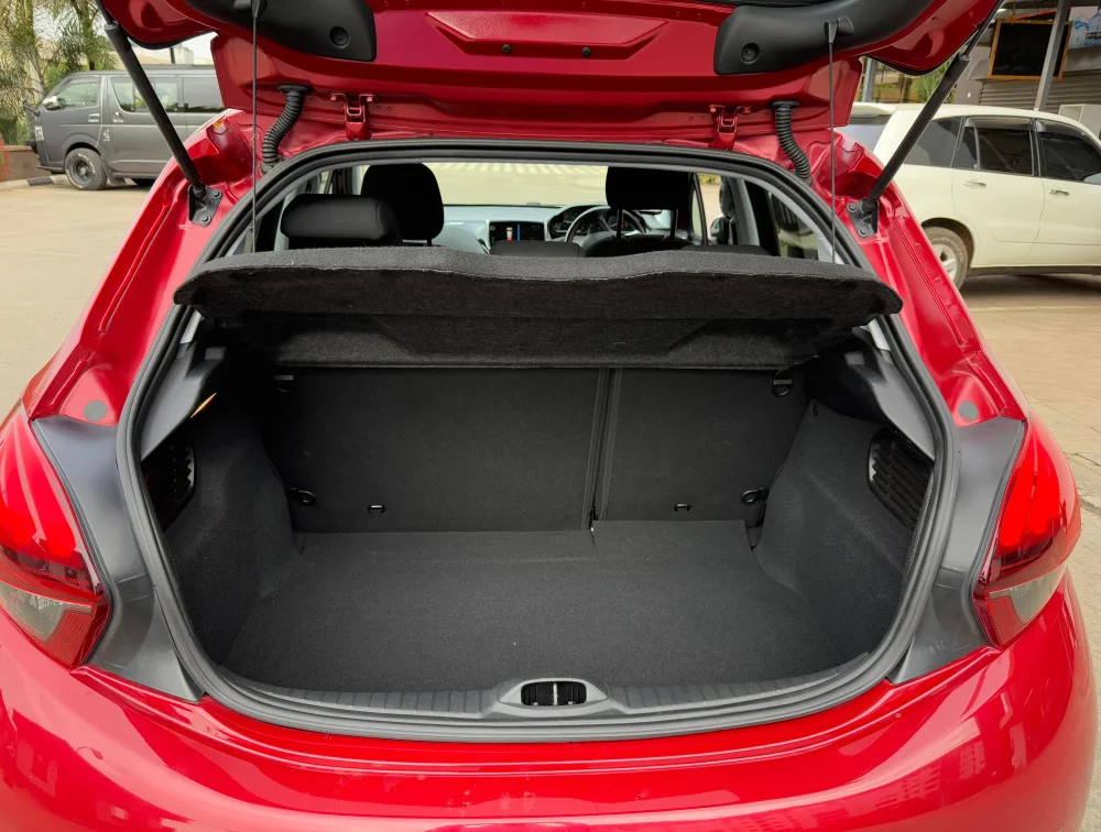 PEUGEOT 208 TECH EDITION - PRG Motors Ltd
