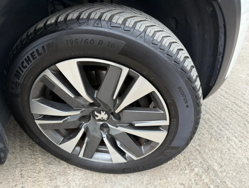PEUGEOT 2008 CROSSCITY - PRG Motors Ltd