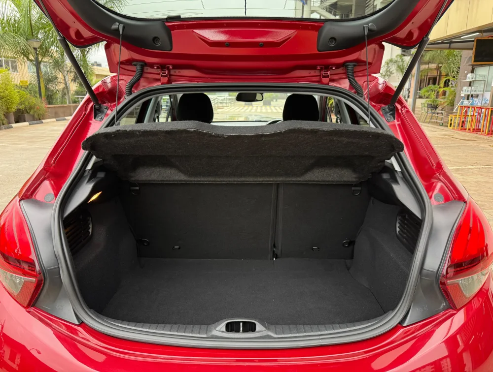 PEUGEOT 208 GTLINE BLACK PACK - PRG Motors Ltd