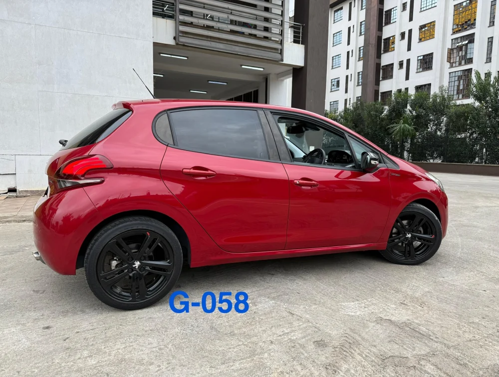 PEUGEOT 208 GTLINE BLACK PACK - PRG Motors Ltd