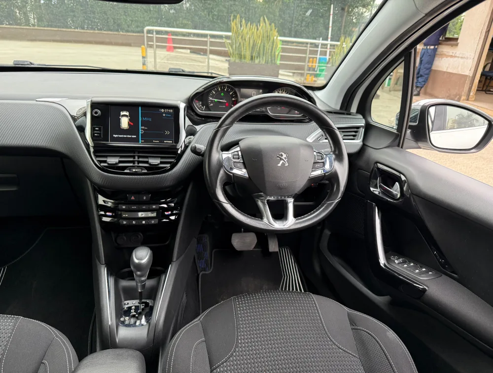 PEUGEOT 208 TECH EDITION - PRG Motors Ltd