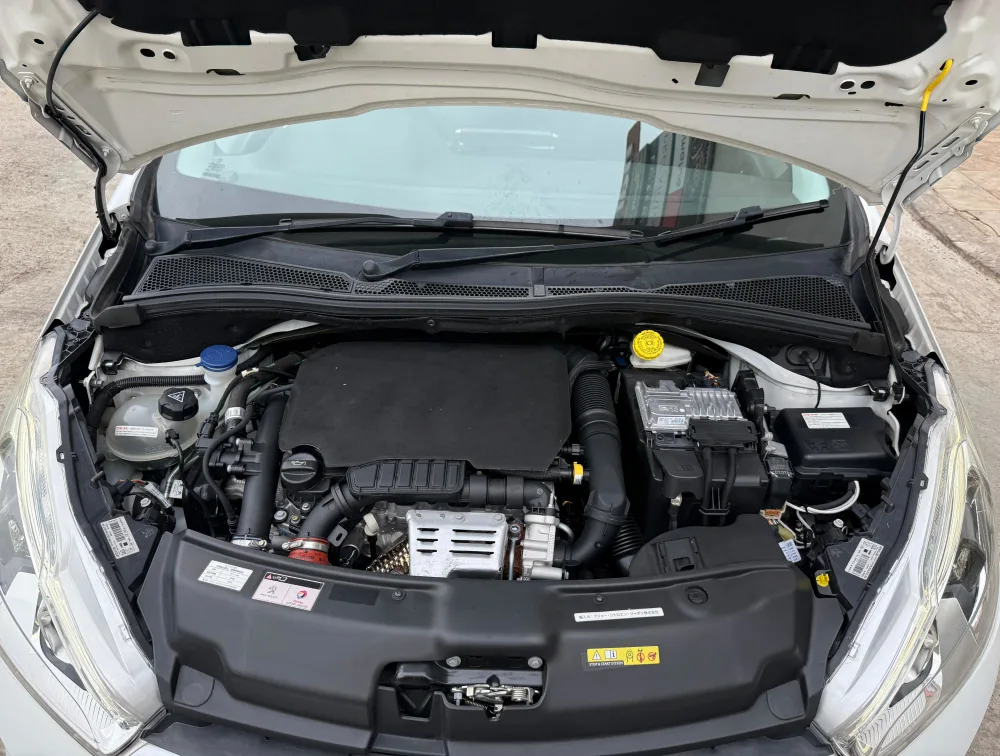 PEUGEOT 208 TECH EDITION - PRG Motors Ltd