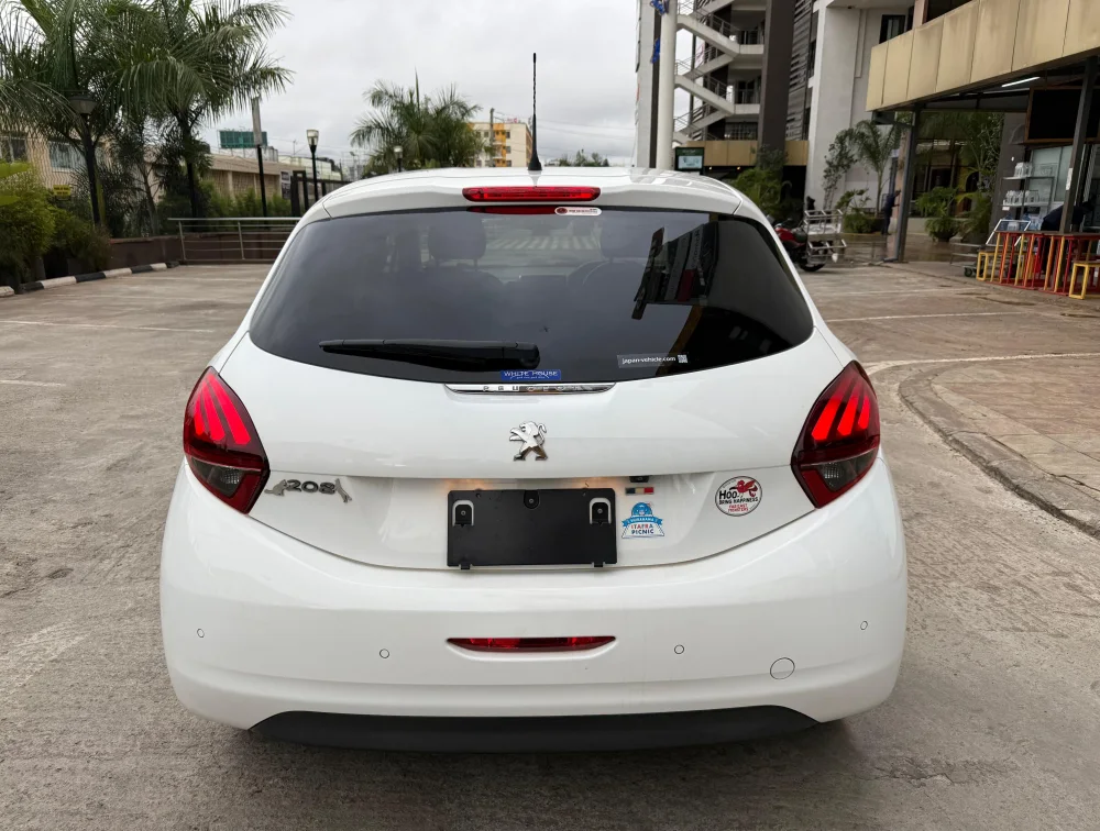 PEUGEOT 208 TECH EDITION - PRG Motors Ltd