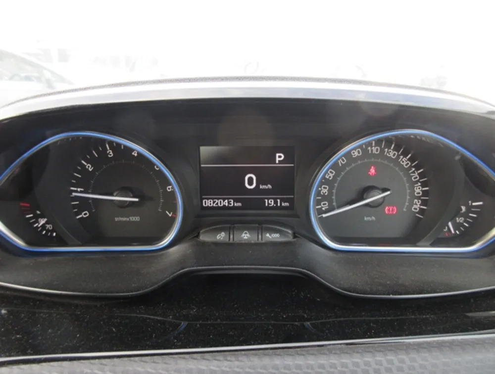 PEUGEOT 2008 CROSSCITY - PRG Motors Ltd