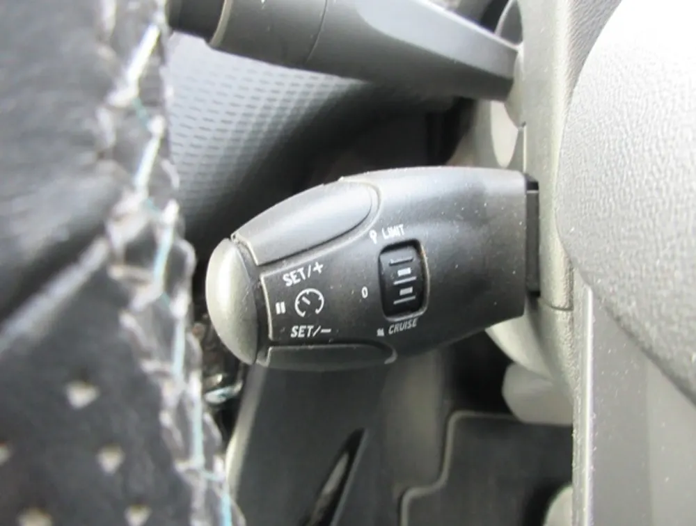 PEUGEOT 2008 CROSSCITY - PRG Motors Ltd