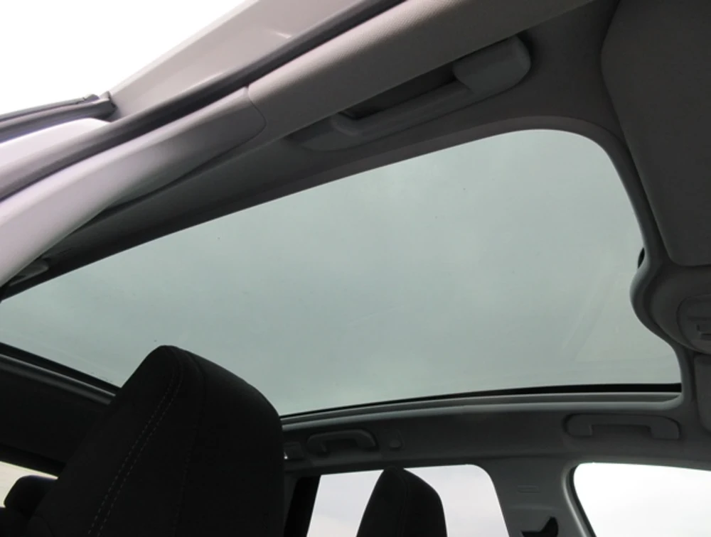 PEUGEOT 308 S/WAGON MOONROOF - PRG Motors Ltd