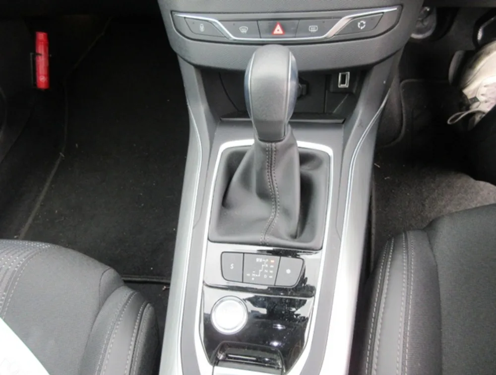 PEUGEOT 308 S/WAGON MOONROOF - PRG Motors Ltd