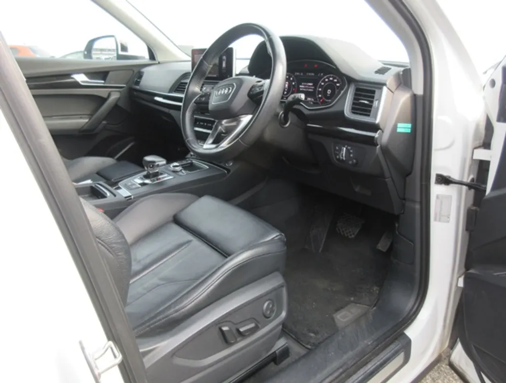 AUDI Q5 - PRG Motors Ltd