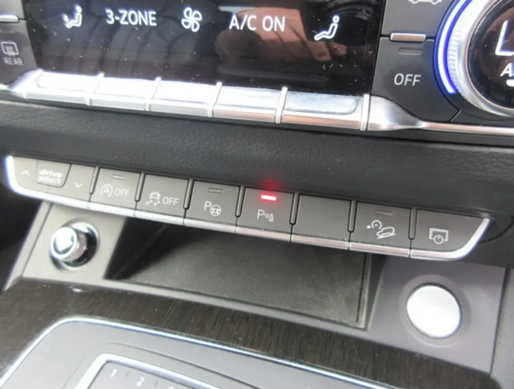 AUDI Q5 - PRG Motors Ltd
