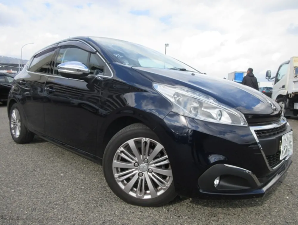 PEUGEOT 208 ALLURE - PRG Motors Ltd