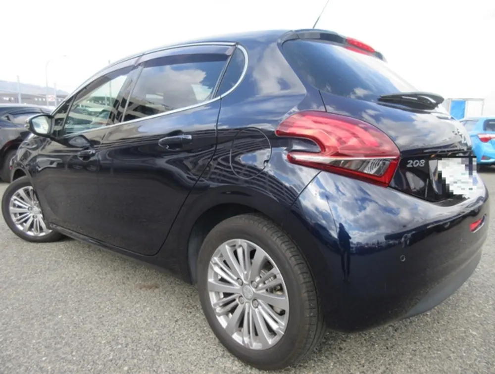 PEUGEOT 208 ALLURE - PRG Motors Ltd