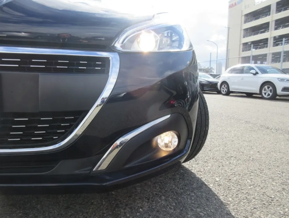 PEUGEOT 208 ALLURE - PRG Motors Ltd