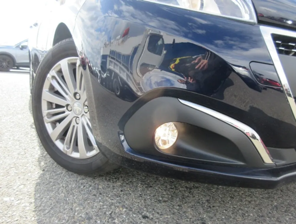 PEUGEOT 208 ALLURE - PRG Motors Ltd