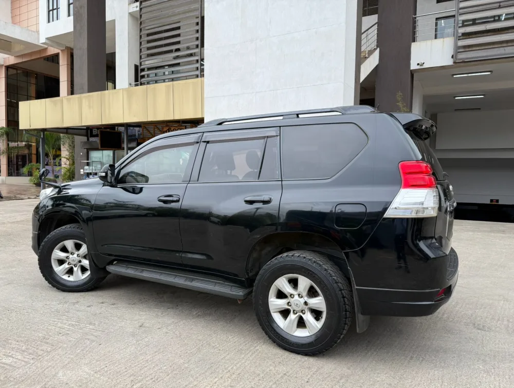 TOYOTA LANDCRUISER PRADO - PRG Motors Ltd