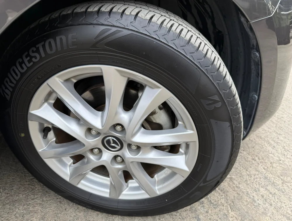 MAZDA AXELA SEDAN PROACTIVE - PRG Motors Ltd
