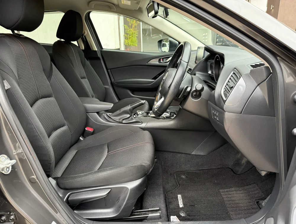 MAZDA AXELA SEDAN PROACTIVE - PRG Motors Ltd