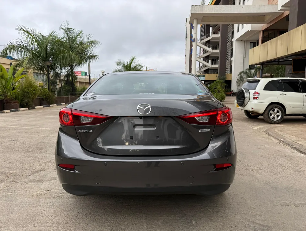 MAZDA AXELA SEDAN PROACTIVE - PRG Motors Ltd