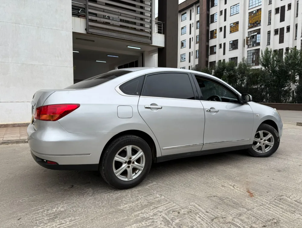 NISSAN BLUEBIRD SLYPHY - PRG Motors Ltd