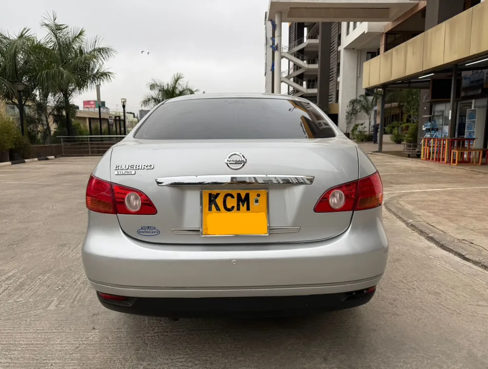 NISSAN BLUEBIRD SLYPHY - PRG Motors Ltd