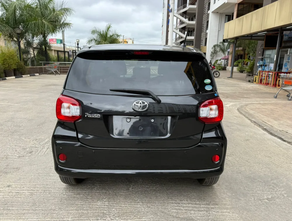 TOYOTA PASSO - PRG Motors Ltd