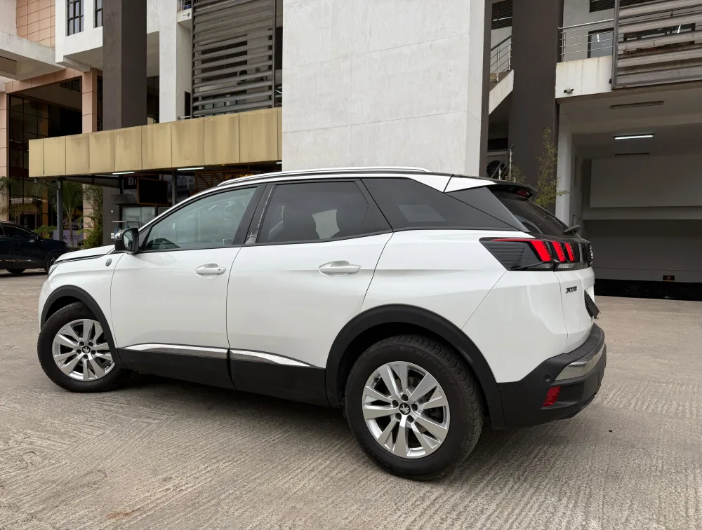 PEUGEOT 3008 CROSSCITY - PRG Motors Ltd