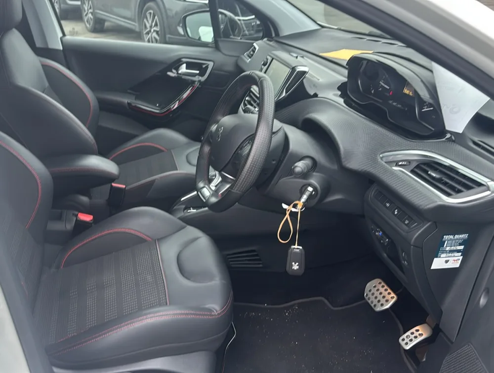 PEUGEOT 208 GTLINE BLACK PACK - PRG Motors Ltd