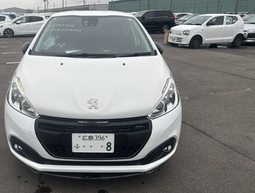 PEUGEOT 208 GTLINE BLACK PACK - PRG Motors Ltd