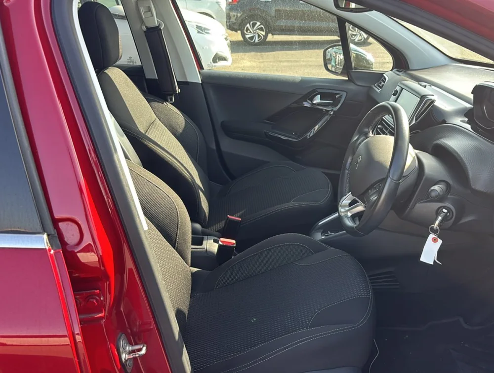 PEUGEOT 208 ALLURE - PRG Motors Ltd