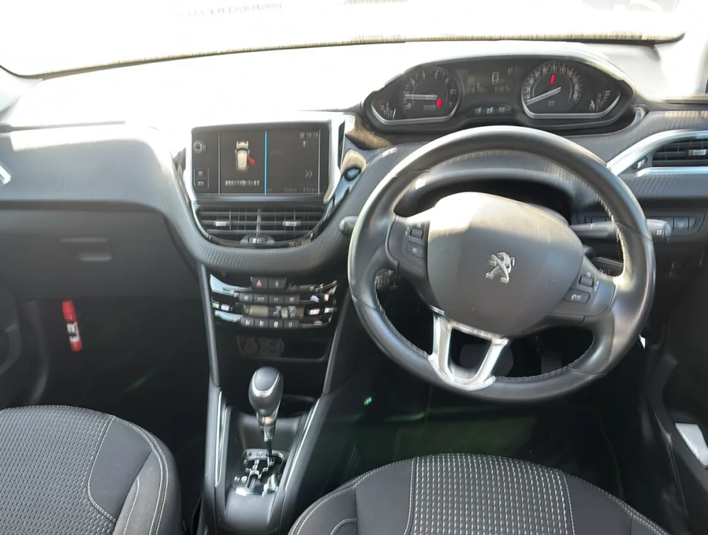PEUGEOT 208 ALLURE - PRG Motors Ltd