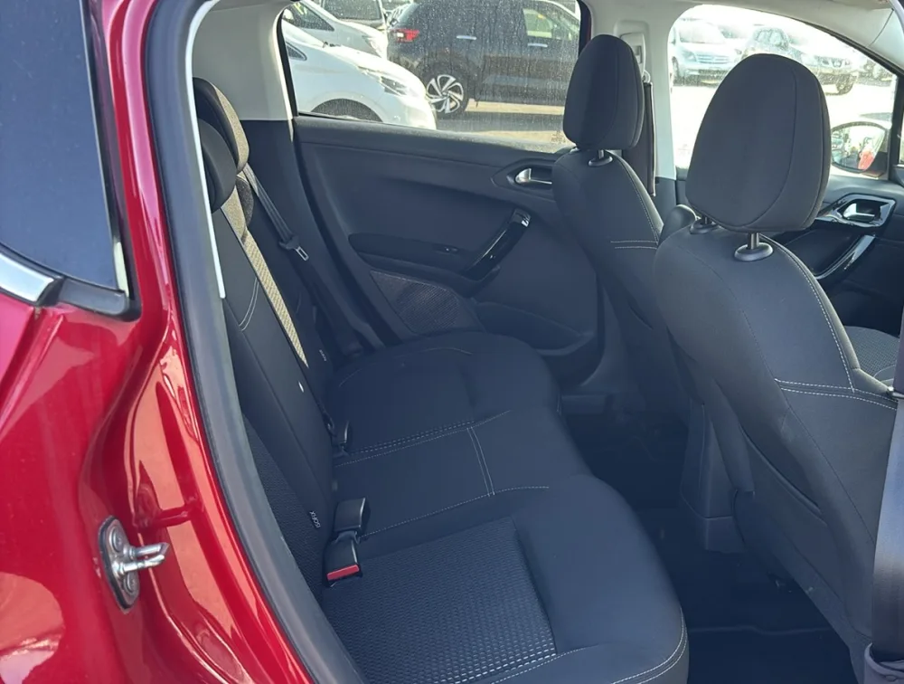 PEUGEOT 208 ALLURE - PRG Motors Ltd