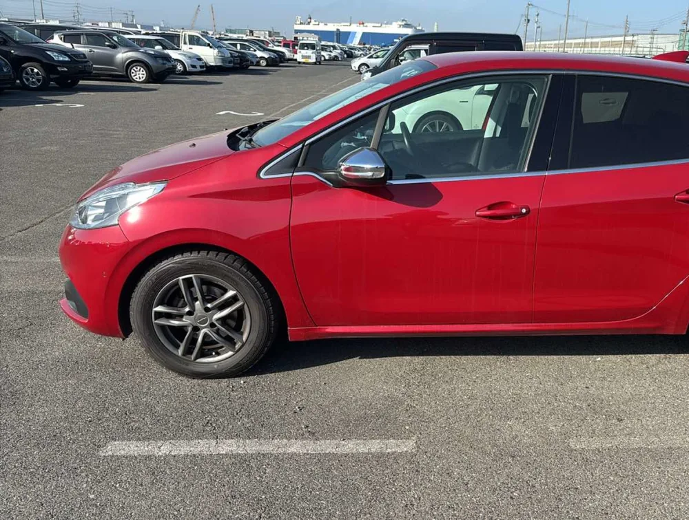PEUGEOT 208 ALLURE - PRG Motors Ltd