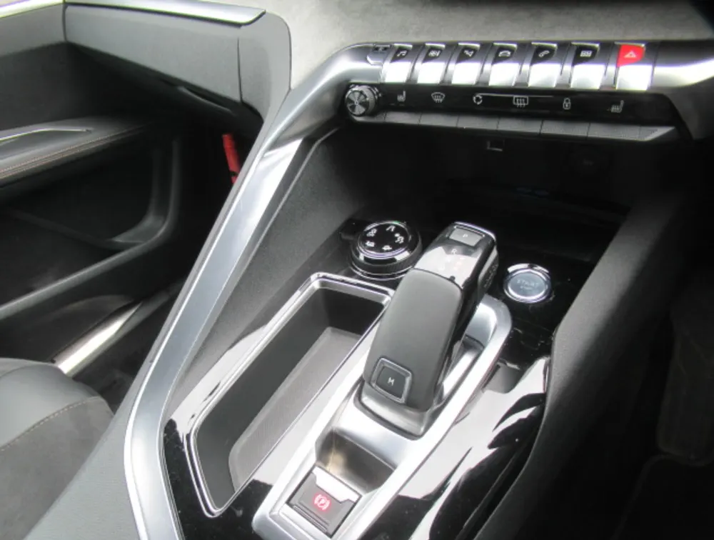 PEUGEOT 3008 GT SUNROOF DIESEL - PRG Motors Ltd