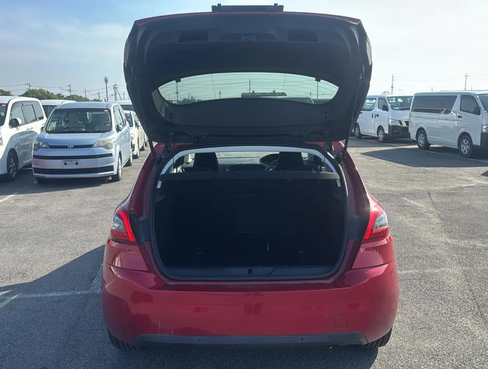 PEUGEOT 308 ALLURE 2019 MODEL - PRG Motors Ltd