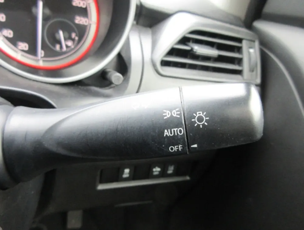 SUZUKI SWIFT XG-LIMITED - PRG Motors Ltd