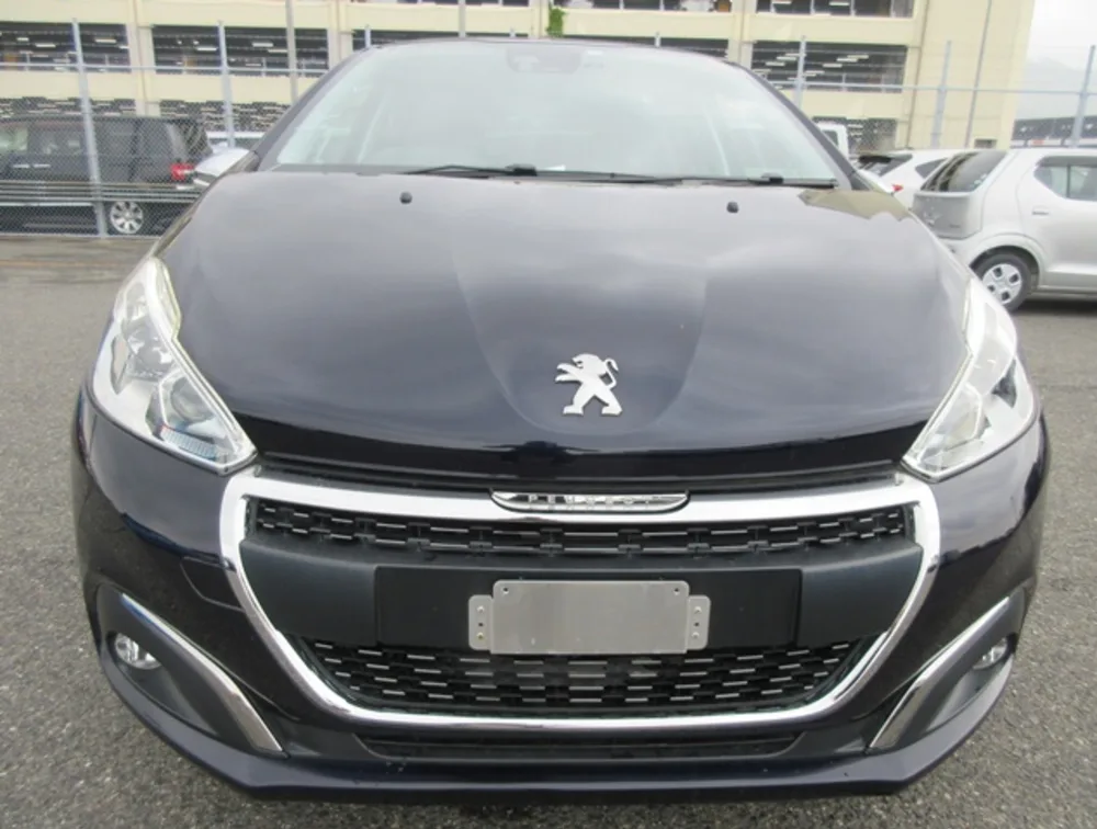 PEUGEOT 208 TECH EDITION FULL LEATHER SEATS - PRG Motors Ltd