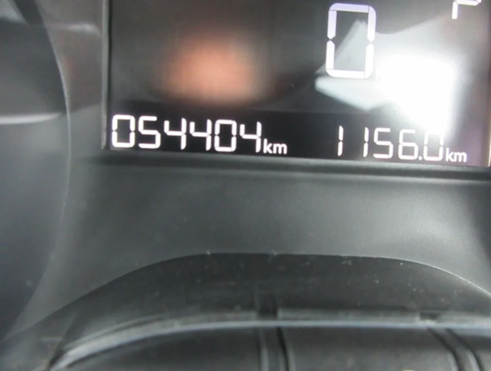 PEUGEOT 208 TECH EDITION FULL LEATHER SEATS - PRG Motors Ltd