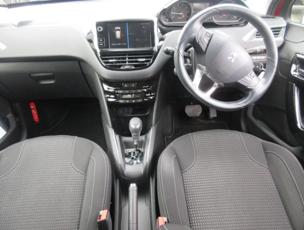 PEUGEOT 208 ALLURE - PRG Motors Ltd