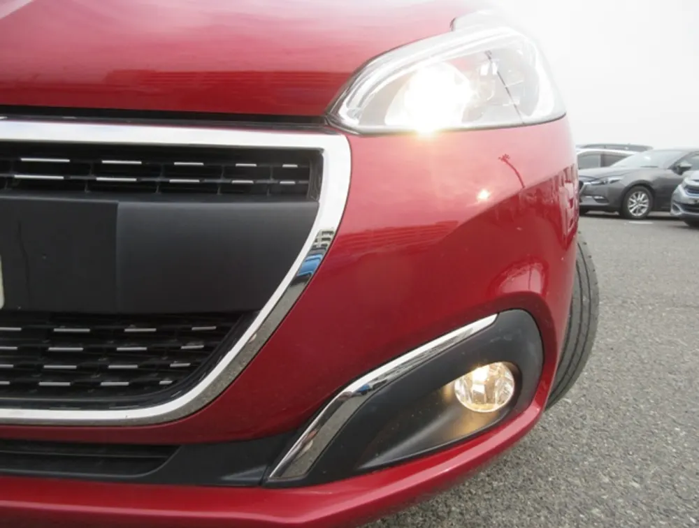 PEUGEOT 208 ALLURE - PRG Motors Ltd