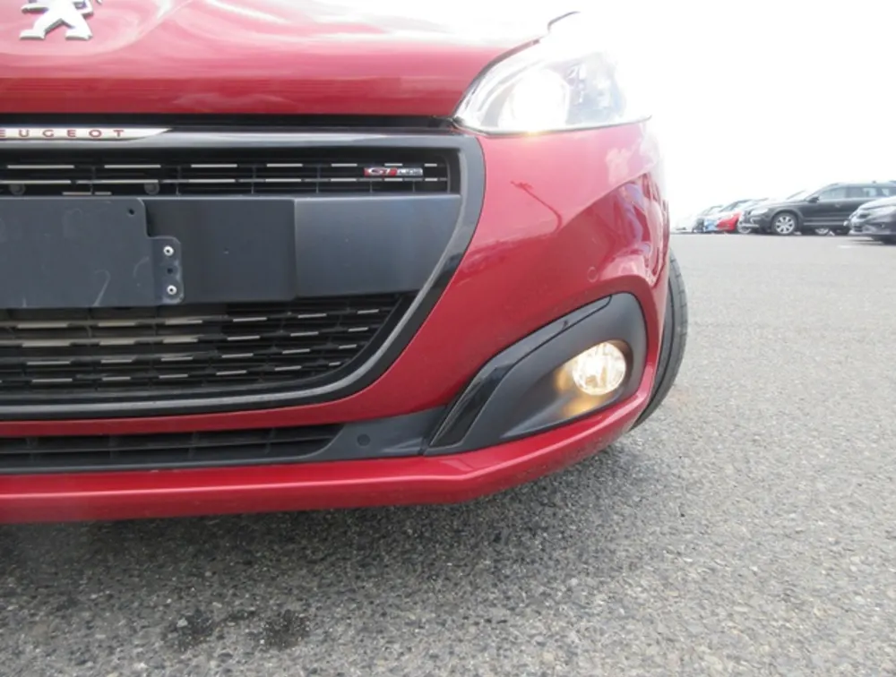 PEUGEOT 208 GTLINE BLACK PACK - PRG Motors Ltd