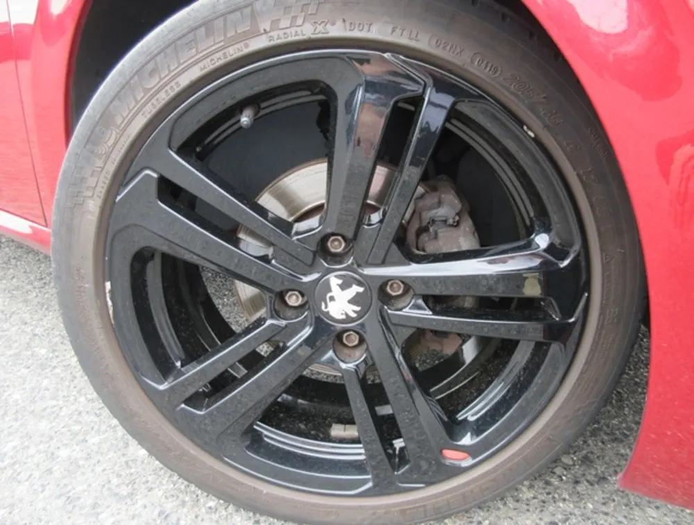 PEUGEOT 208 GTLINE BLACK PACK - PRG Motors Ltd