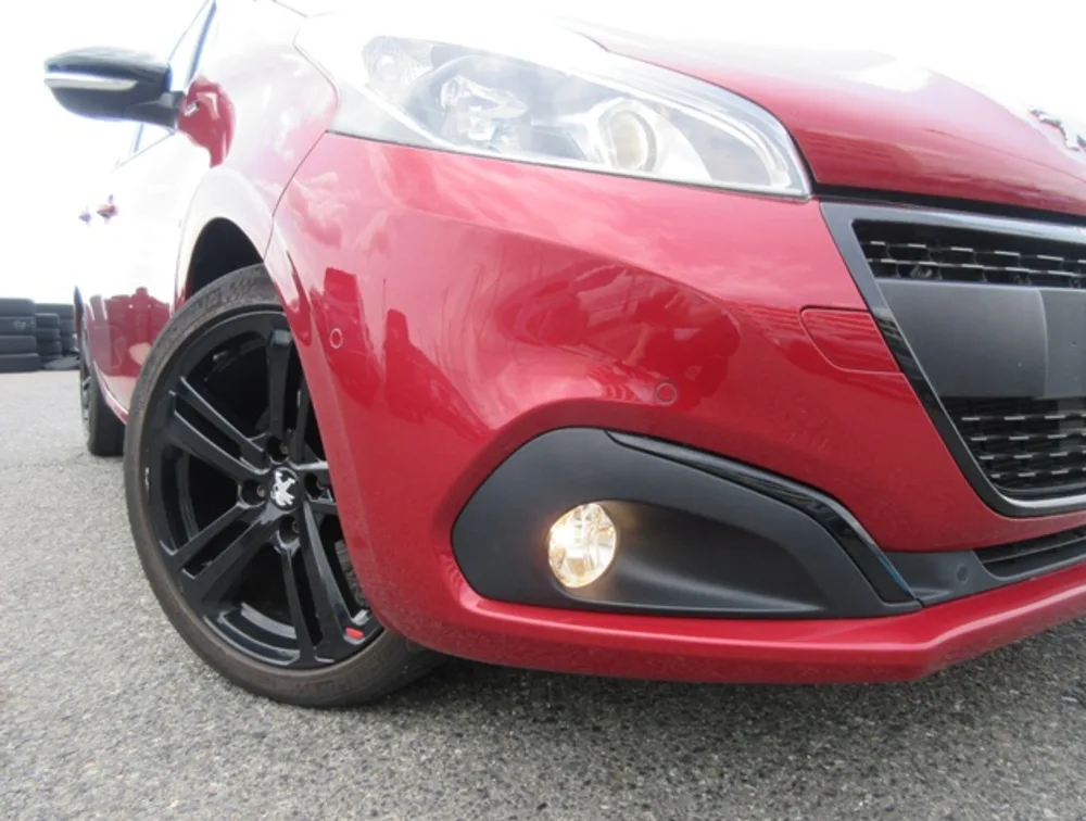 PEUGEOT 208 GTLINE BLACK PACK - PRG Motors Ltd
